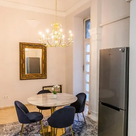 Lejlighed Luxury Downtown 3 Bedroom By Synagoge With Beautiful View *