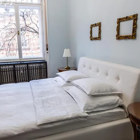 Luxury Downtown 3 Bedroom By Synagoge With Beautiful View Lejlighed