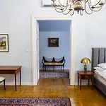 Luxury Downtown 3 Bedroom By Synagoge With Beautiful View Appartement *