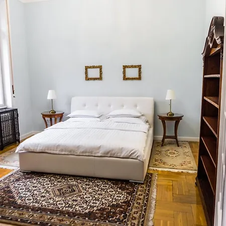 Luxury Downtown 3 Bedroom By Synagoge With Beautiful View Appartement