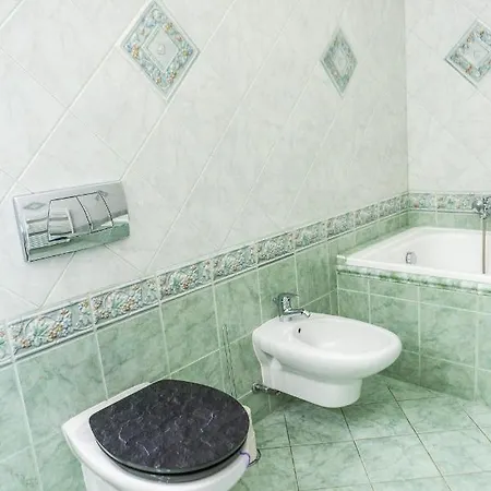 Luxury Downtown 3 Bedroom By Synagoge With Beautiful View