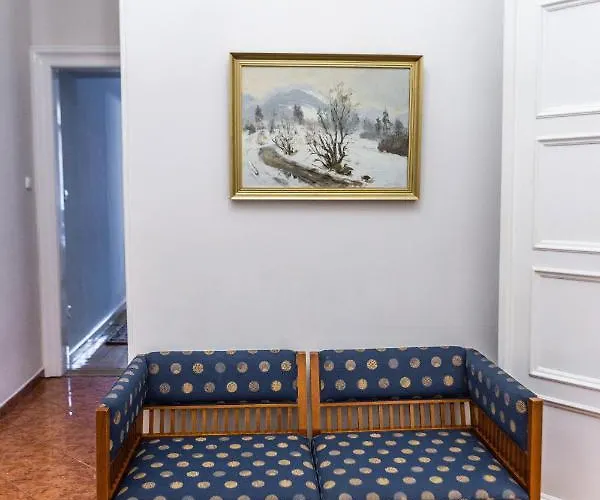 Luxury Downtown 3 Bedroom By Synagoge With Beautiful View Apartmán Budapešť