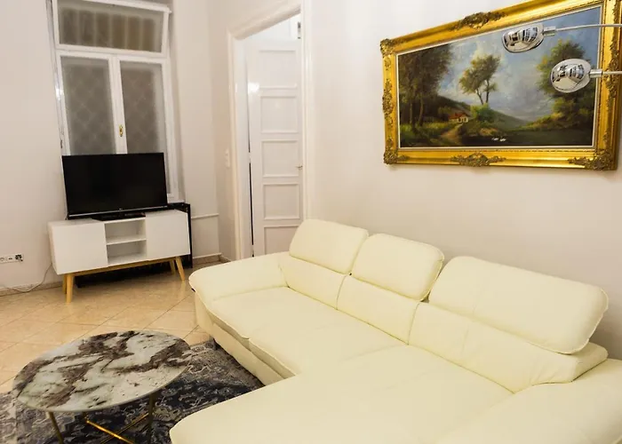 Apartmán Luxury Downtown 3 Bedroom By Synagoge With Beautiful View *