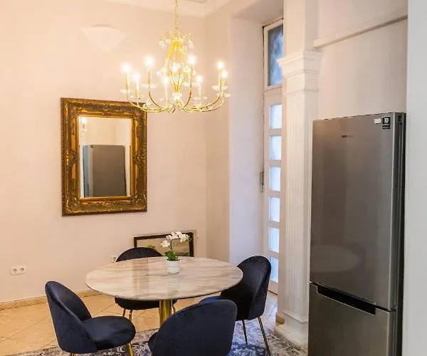 Apartmán Luxury Downtown 3 Bedroom By Synagoge With Beautiful View *