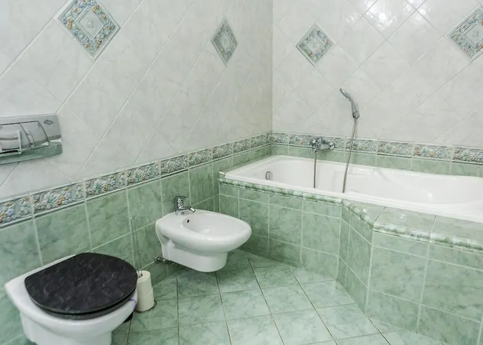Luxury Downtown 3 Bedroom By Synagoge With Beautiful View Apartmán *