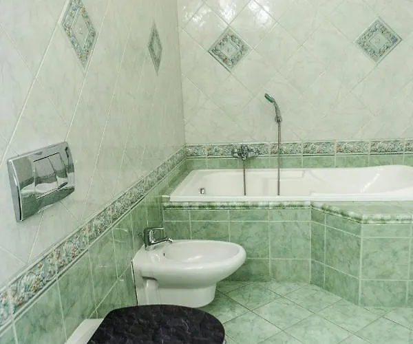 Luxury Downtown 3 Bedroom By Synagoge With Beautiful View *
