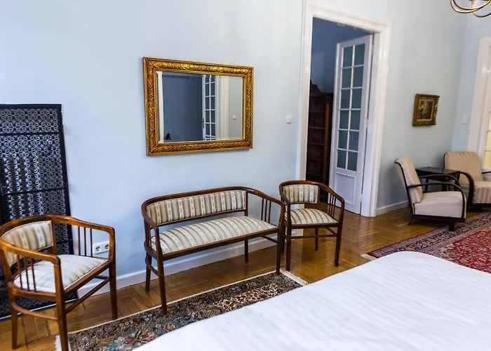 Luxury Downtown 3 Bedroom By Synagoge With Beautiful View *