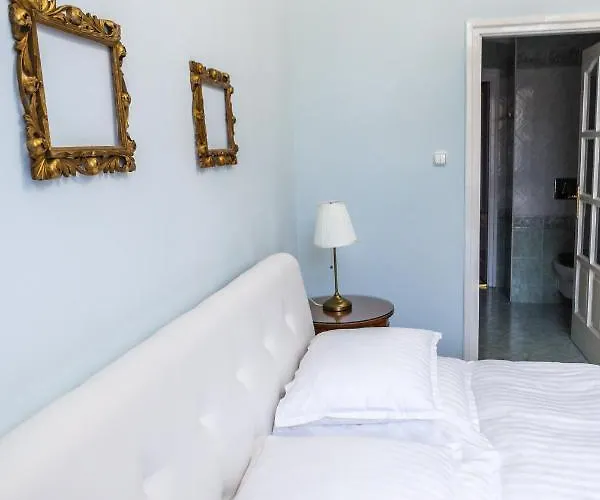 Luxury Downtown 3 Bedroom By Synagoge With Beautiful View Apartmán