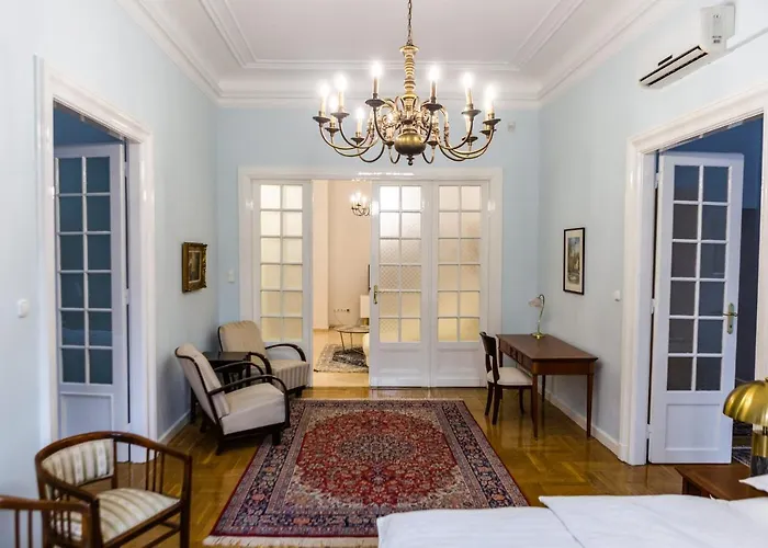Luxury Downtown 3 Bedroom By Synagoge With Beautiful View Apartmán
