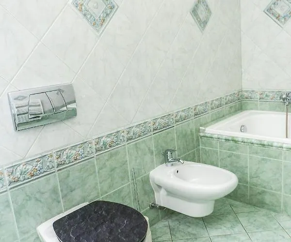 Luxury Downtown 3 Bedroom By Synagoge With Beautiful View
