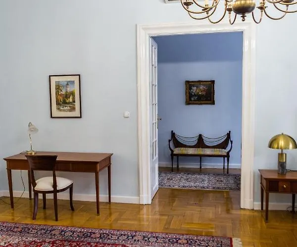 Apartmán Luxury Downtown 3 Bedroom By Synagoge With Beautiful View