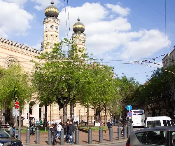 Luxury Downtown 3 Bedroom By Synagoge With Beautiful View Apartmán